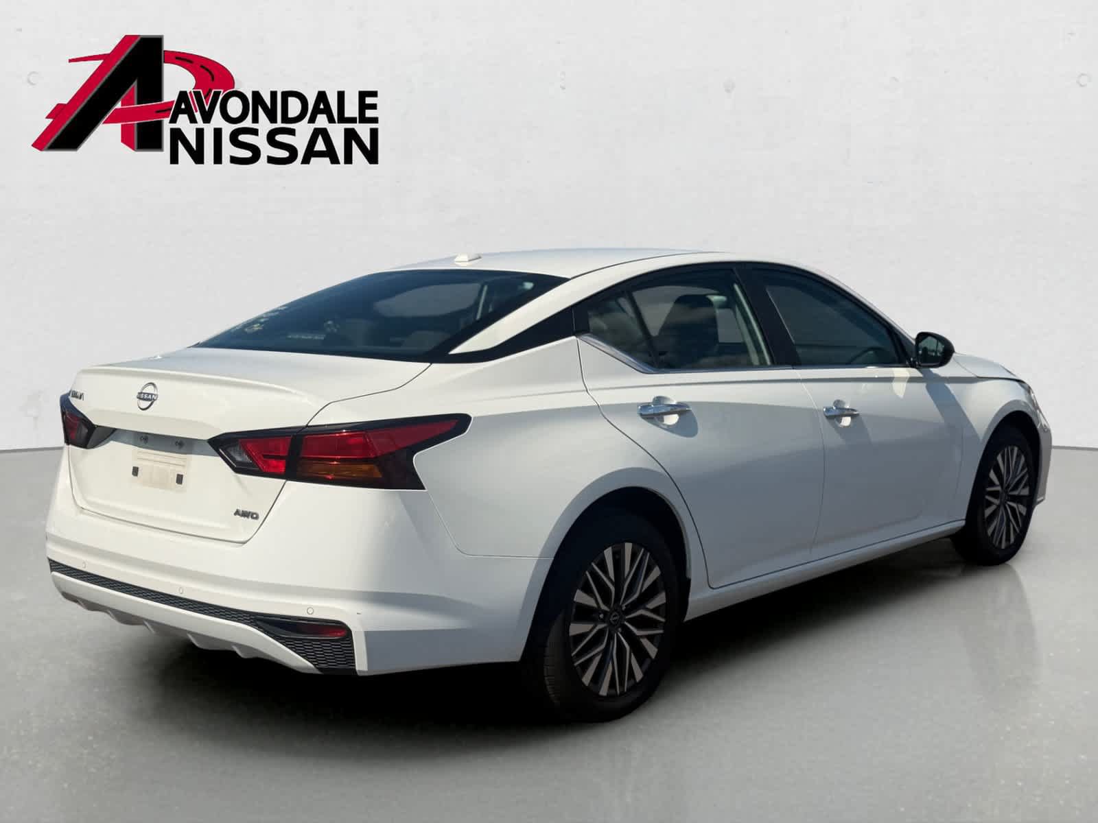 Certified 2025 Nissan Altima 2.5 SV AWD/4WD image 4