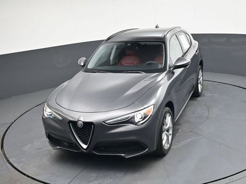 Used 2018 Alfa Romeo Stelvio Sport w/ Quick Order Package 22J Sport image 33