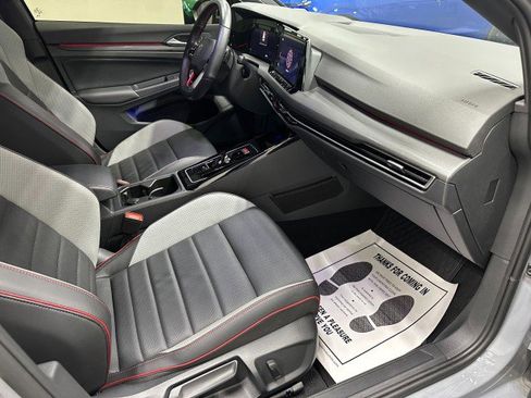 Used 2024 Volkswagen GTI SE FWD image 23
