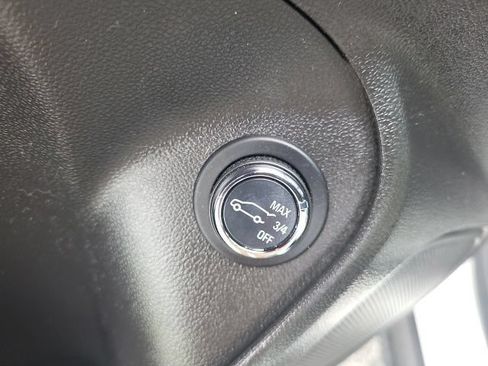 Used 2023 Buick Encore GX Select FWD image 27