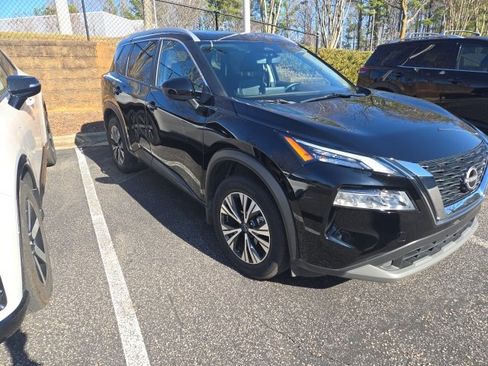Certified 2023 Nissan Rogue SV w/ SV Premium B Package image 3