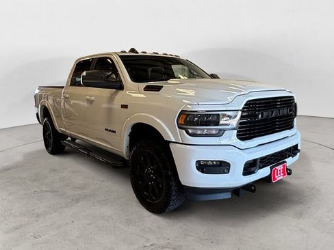 Used 2022 RAM 2500 Laramie w/ Night Edition AWD/4WD image 8