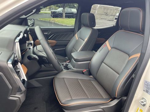 New 2026 GMC Canyon AT4 w/ Technology Plus Package AWD/4WD image 20