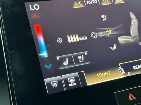 Used 2025 INFINITI QX80 Sensory image 25