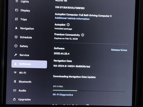 Used 2020 Tesla Model S Performance image 29