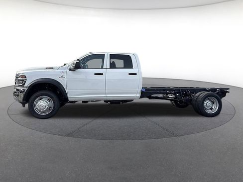 New 2026 RAM 4500 Tradesman w/ Chrome Appearance Group image 2