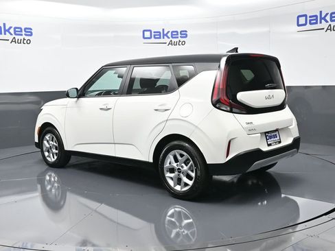 New 2025 Kia Soul S image 6