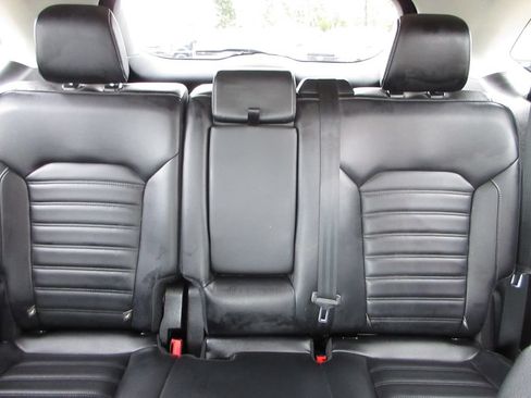 Certified 2023 Ford Edge SEL w/ Convenience Package AWD/4WD image 23