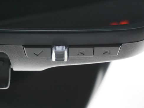 Used 2025 GMC Yukon Denali Ultimate image 32