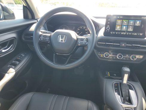 Used 2023 Honda HR-V EX-L image 15