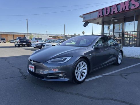 Used 2017 Tesla Model S 75 RWD image 7