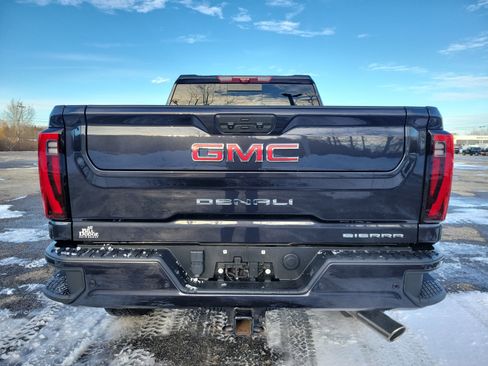 Certified 2024 GMC Sierra 2500 Denali w/ Technology Package image 6
