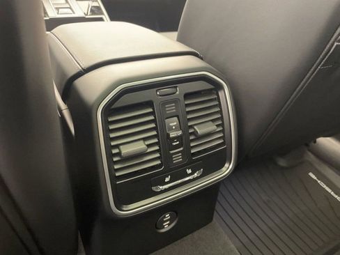 New 2025 Porsche Macan S AWD/4WD image 21