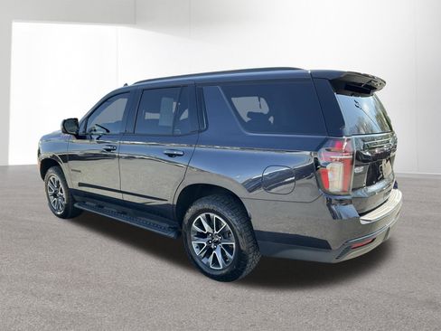 Used 2023 Chevrolet Tahoe Z71 w/ Luxury Package AWD/4WD image 5