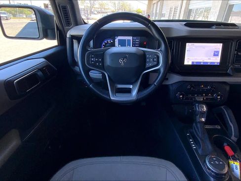 Used 2023 Ford Bronco Big Bend AWD/4WD image 6