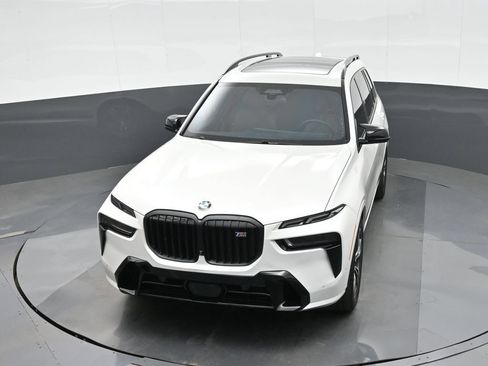 Used 2023 BMW X7 M60i w/ Executive Package AWD/4WD image 8