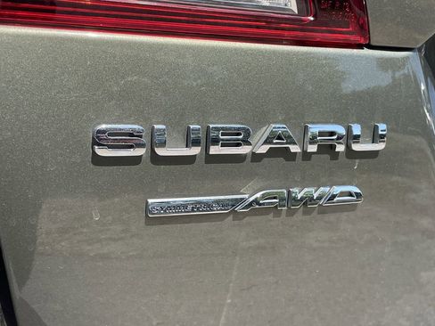 Used 2019 Subaru Outback 2.5i Touring w/ Popular Package #3A image 8