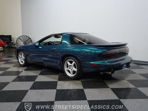Used 1997 Pontiac Firebird Formula RWD image 10