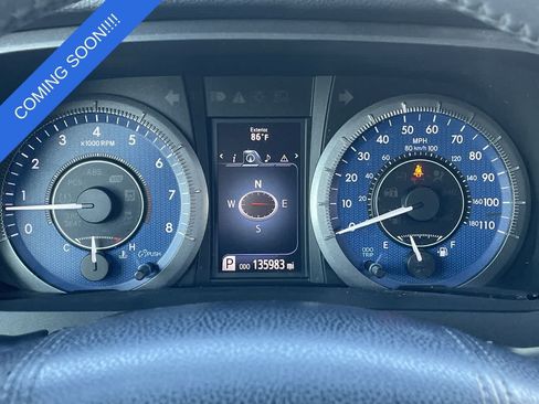 Used 2015 Toyota Sienna Limited Premium FWD image 31