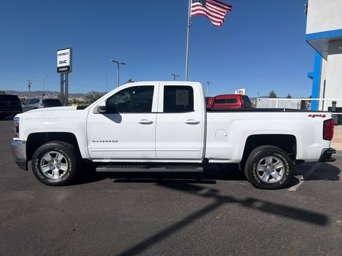 Used 2018 Chevrolet Silverado 1500 LT w/ Trailering Package AWD/4WD image 4