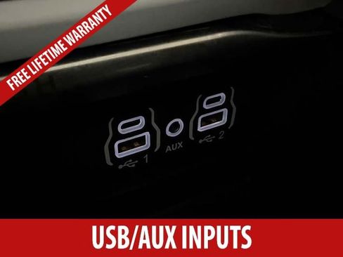 Used 2021 Chrysler Pacifica Limited w/ Premium & Safety Sphere Group FWD image 18
