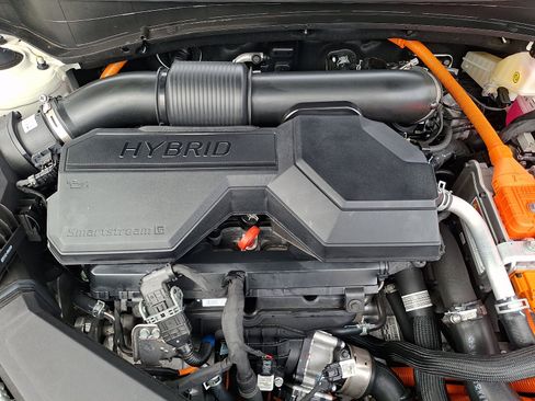 Used 2025 Kia Sportage EX image 28