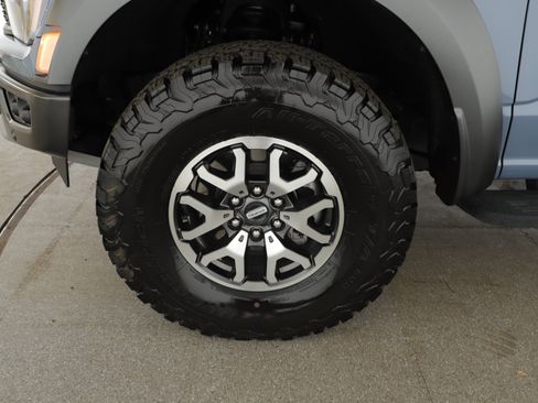 Certified 2023 Ford F150 Raptor AWD/4WD image 5