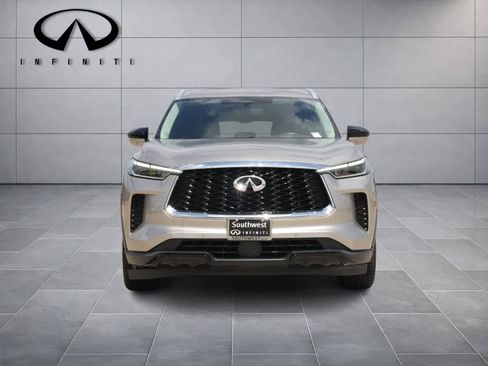 Certified 2023 INFINITI QX60 Luxe w/ Vision Package image 2