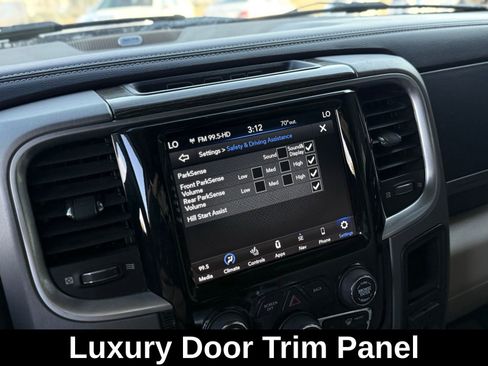 Used 2018 RAM 1500 Limited image 37