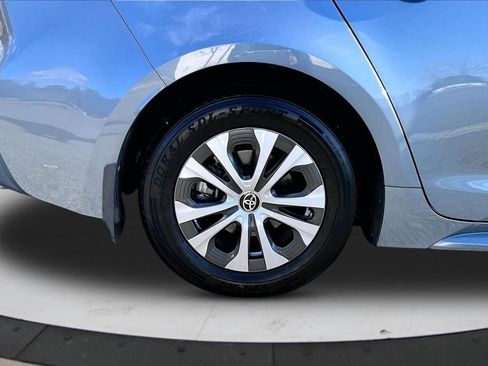 Used 2022 Toyota Corolla LE image 33