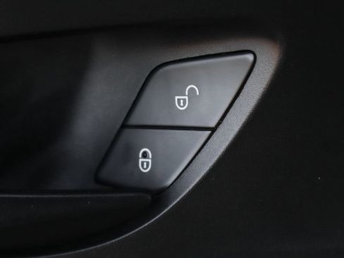 Used 2019 Mercedes-Benz Sprinter 2500 image 20