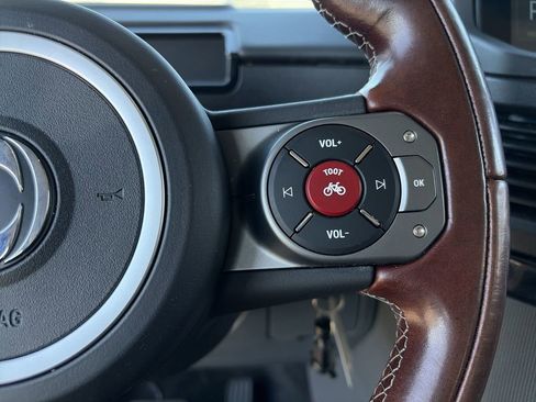 Used 2024 INEOS Grenadier Fieldmaster Edition image 10