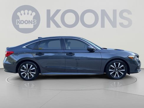 Used 2024 Honda Civic EX image 8