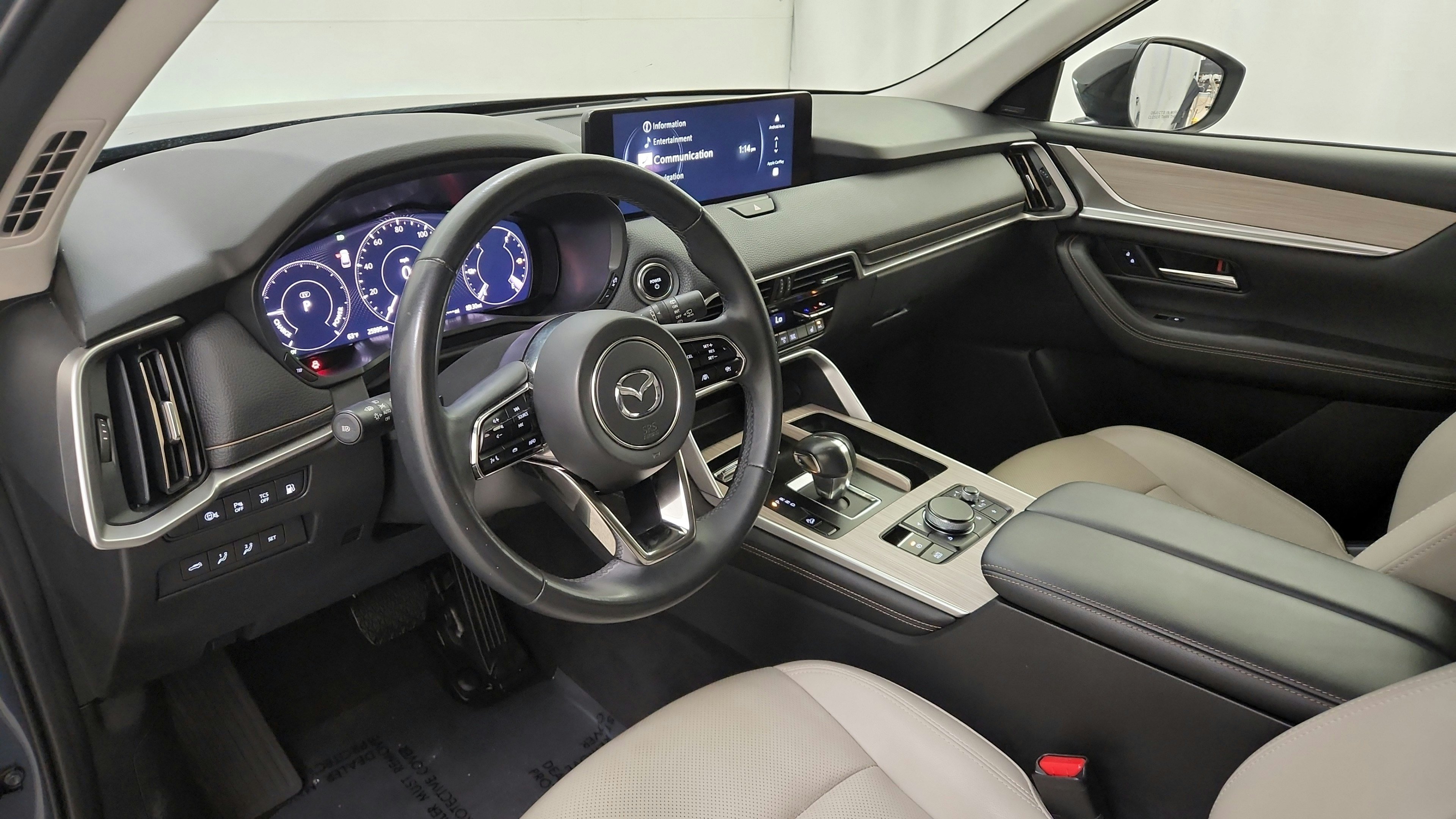 Used 2025 MAZDA CX-70 Plug-In Hybrid w/ Premium Pkg AWD/4WD image 13