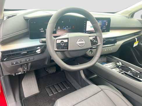 New 2026 Nissan Murano Platinum AWD/4WD image 9