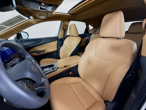 Used 2025 Lexus NX 350 AWD w/ Accessory Package (2T) image 11
