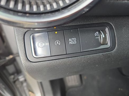 Used 2025 Chevrolet Equinox LT FWD image 20