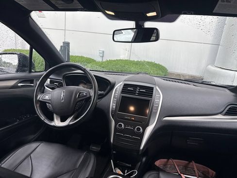 Used 2018 Lincoln MKC Premiere FWD image 23