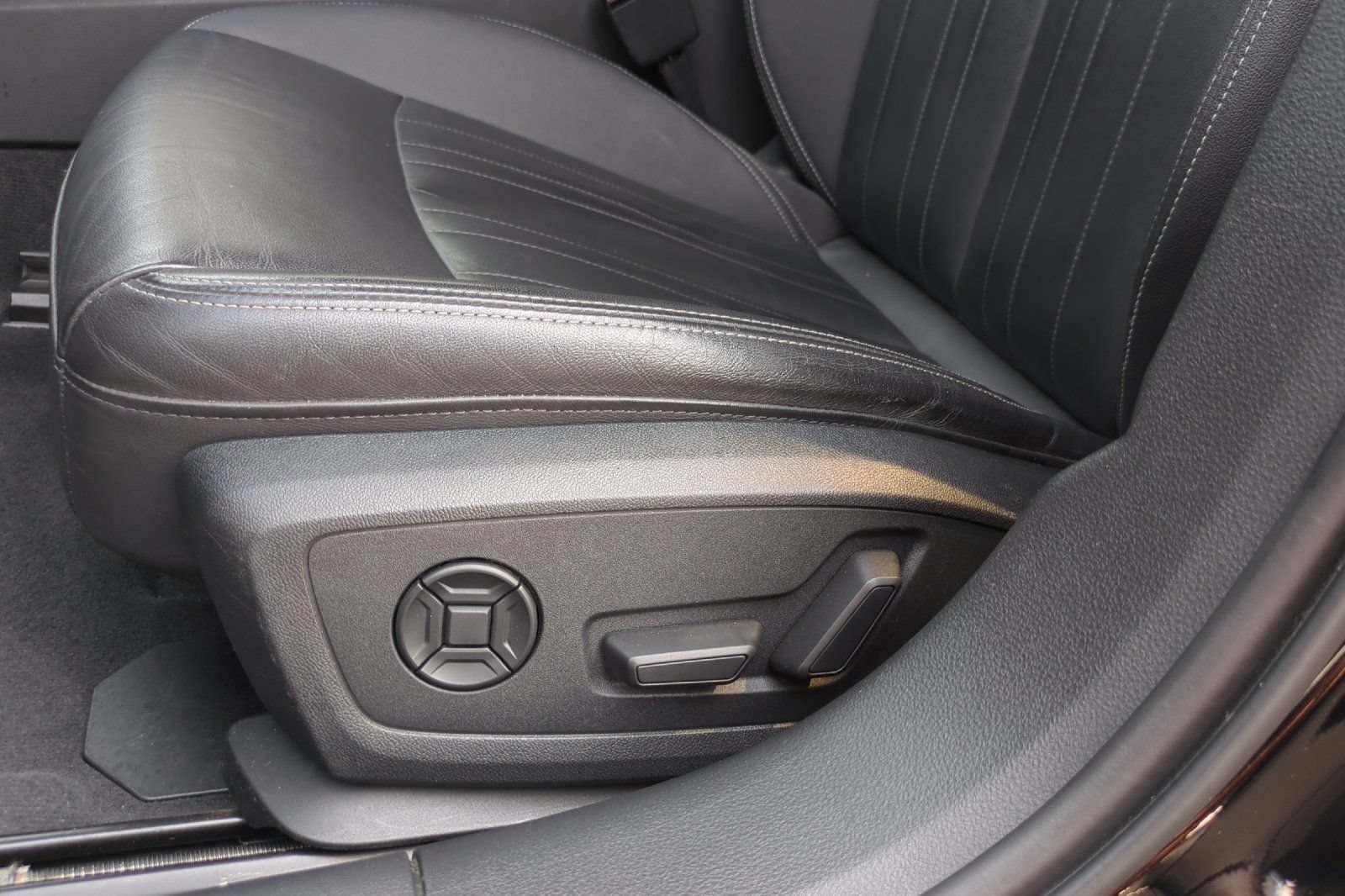 Used 2023 Audi A6 2.0T Premium AWD/4WD image 12