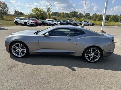 Used 2020 Chevrolet Camaro LT w/ RS Package image 2