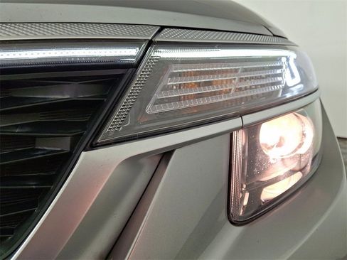 Used 2021 Kia Seltos S image 12