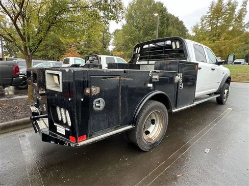 Used 2020 RAM 5500 Tradesman w/ Chrome Appearance Group image 6