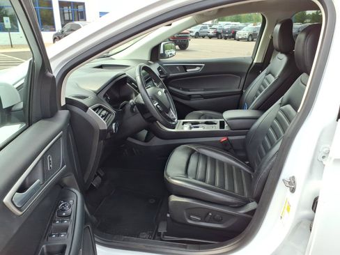Certified 2024 Ford Edge SEL AWD/4WD image 10