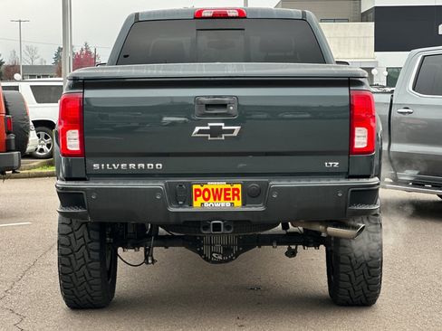 Used 2018 Chevrolet Silverado 1500 LTZ Z71 w/ LTZ Plus Package image 5
