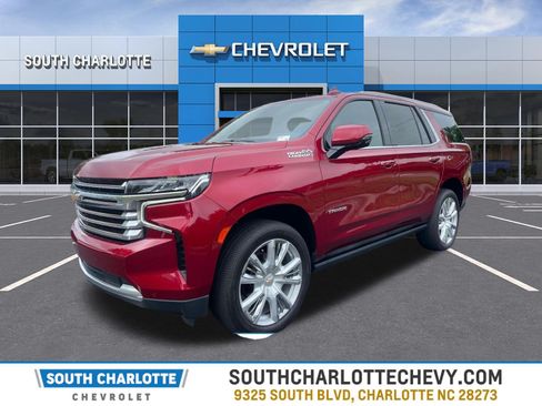Used 2021 Chevrolet Tahoe High Country w/ Premium Package AWD/4WD image 1