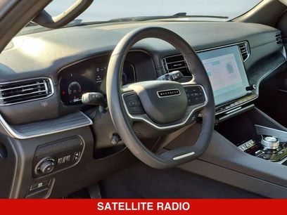 Used 2024 Jeep Wagoneer Series II w/ Flexible Seating Group