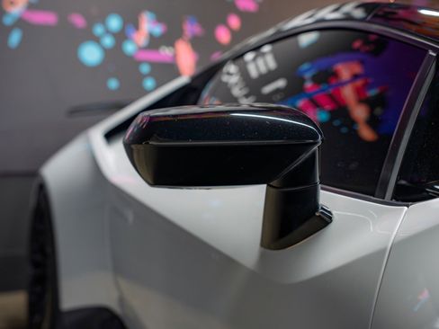 Used 2018 Lamborghini Huracan Performante image 23