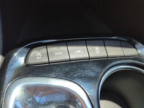 Used 2025 Buick Encore GX Preferred AWD/4WD image 25