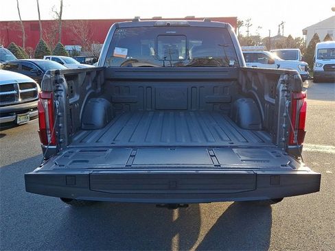 Used 2025 Ford F150 Raptor image 36