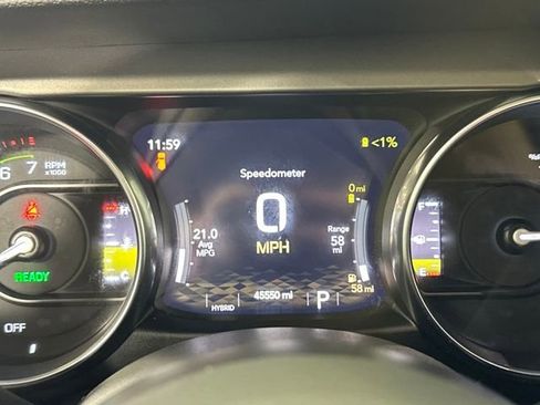 Used 2023 Jeep Wrangler Unlimited w/ Cold Weather Group image 18